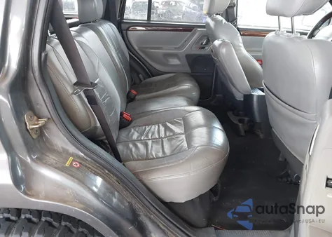 2002 Jeep Grand Cherokee Overland z USA, uszkodzony, nr VIN 1J8GW68JX2C104082